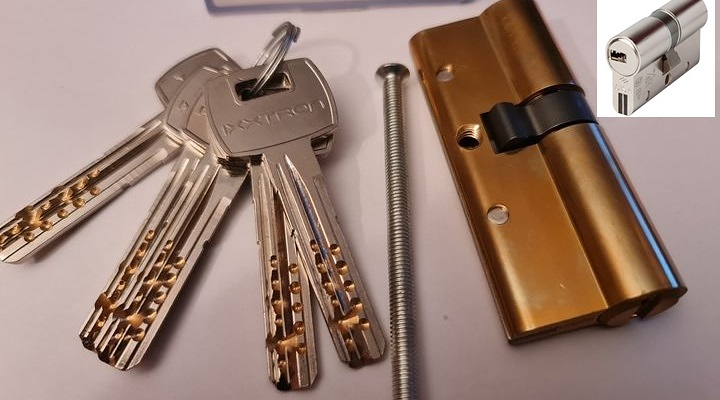 Llaves Uni&oacute;n C.B. 25