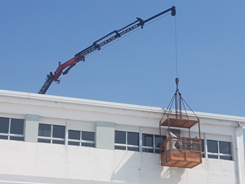 Transgrúas Gerardo GRUAS CAMION Y MOVILES: SERVICIOS