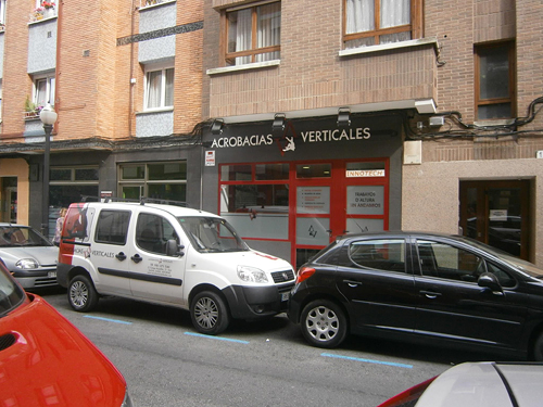 Acrobacias Verticales TRABAJOS VERTICALES