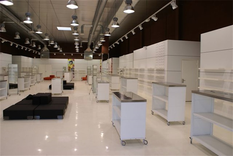 Instalux | Empresa de R&oacute;tulos, Equipamiento comercial e industrial ROTULOS