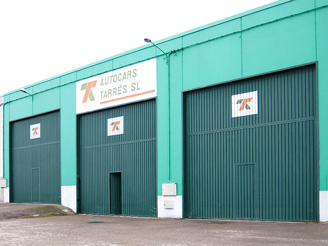 Autocars Tarr&eacute;s S.L. AUTOCARES: SERVICIOS Y ALQUILER