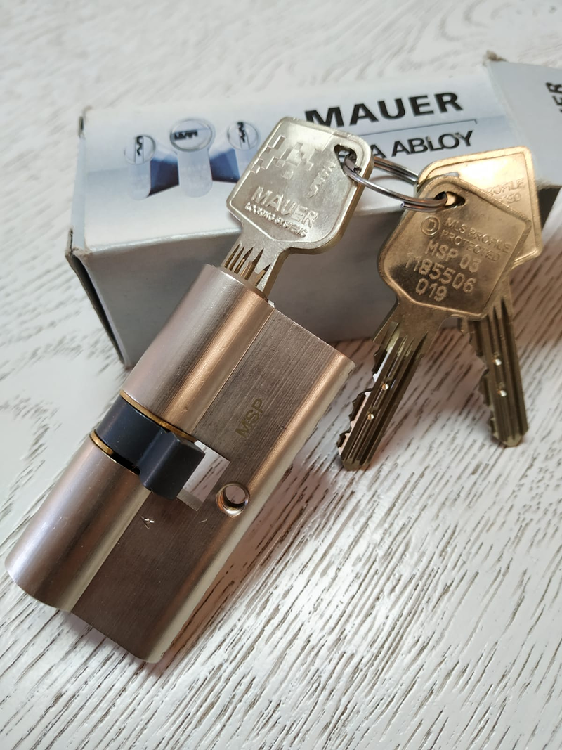 Cerraduras Paredes 10