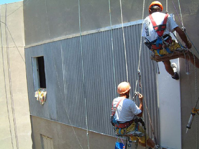 Muntatges Verticals S.L. 4