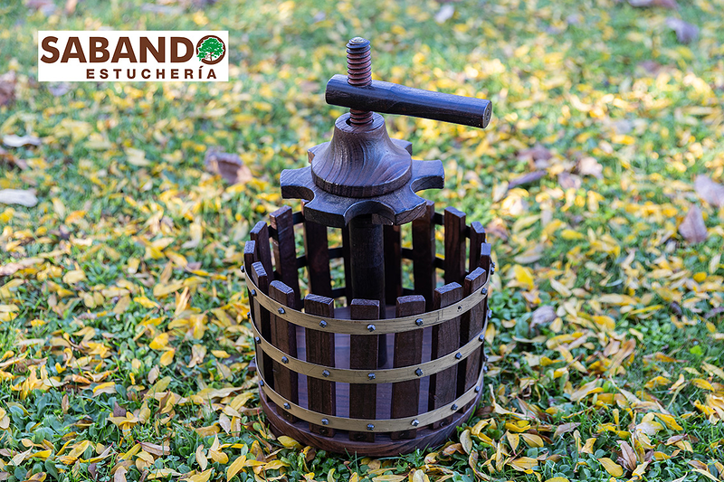 Sabando Estuchería S.L. 23