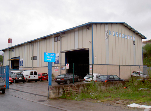 3 Lezamauto DESGUACES DE VEHICULOS Y MAQUINARIA