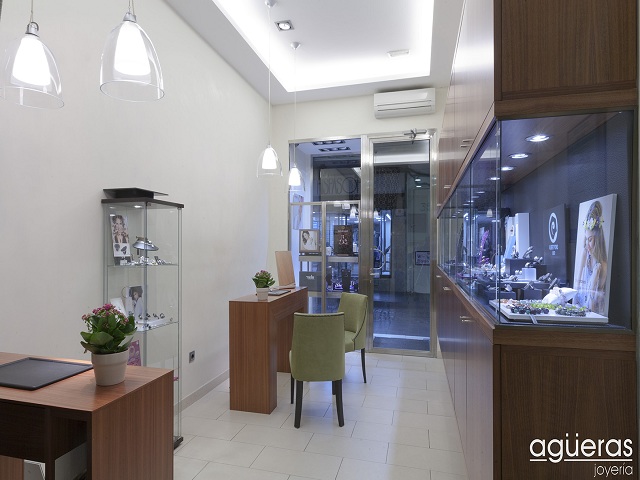 Joyer&iacute;a Ag&uuml;eras 4