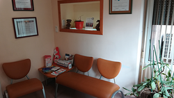 Clínica Dental Dr. Emilio Herbella 2 Clínica Dental Dr. Emilio Herbella 2