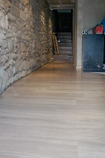 Enrajolats Josep Casafont S.L. PAVIMENTOS CERAMICOS: SUMINISTROS E INSTALACIONES