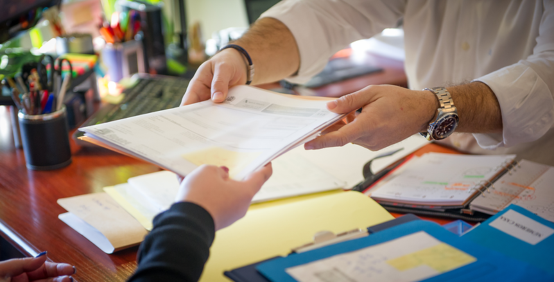 Administraciones Delgado S.L. - Administradores de Fincas 6