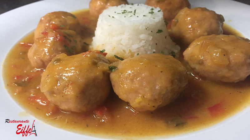 Eiffel Restaurante 22