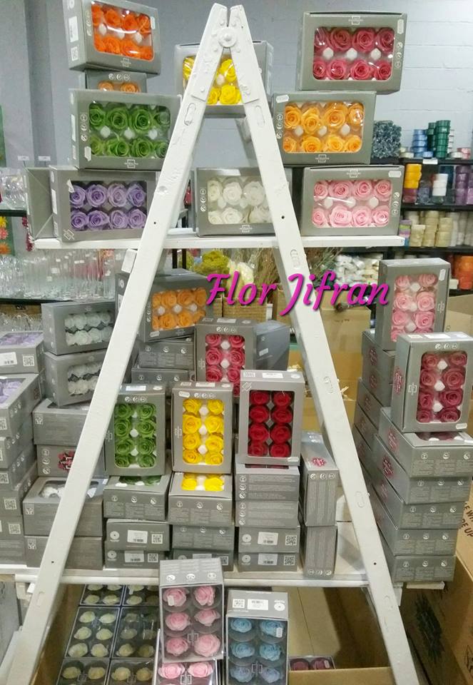 Flor Jifran S.L. FLORES Y PLANTAS ARTIFICIALES: FABRICANTES Y MAYORISTAS