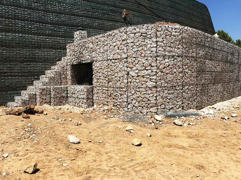 Wall Solutions&reg; · Muros de Contenci&oacute;n y Taludes 6