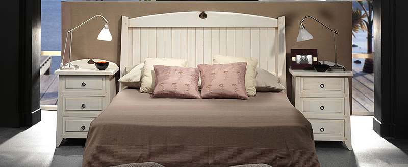 Artesania y Decoracion MUEBLES: ESTABLECIMIENTOS