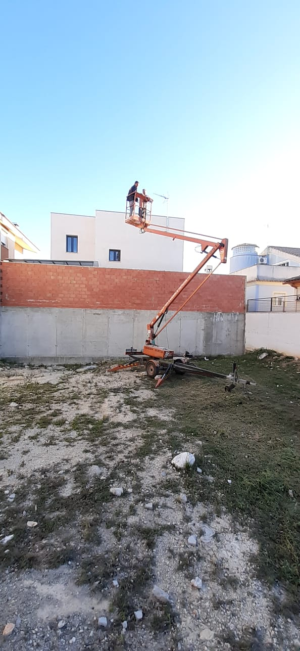 Pedro Jim&eacute;nez Burruezo S.L. 16