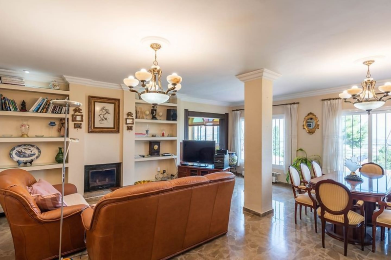 Villa Peralta Alhaur&iacute;n De La Torre Alquiler Vacacional 9