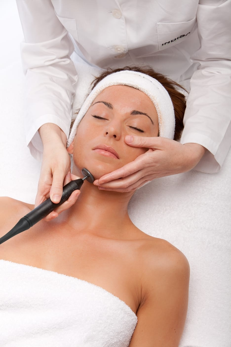 Est&eacute;tica Alis 12