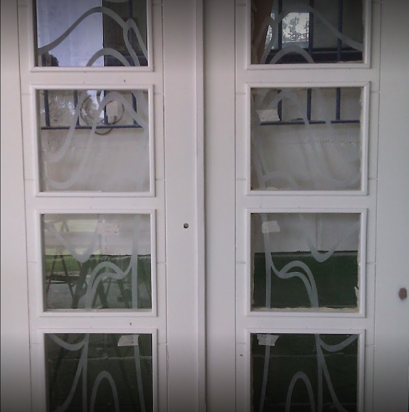 Carpinter&iacute;a Revuelta y Ricondo Laredo