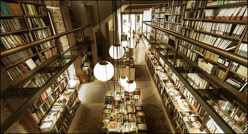 Librería Luz Y Vida 4