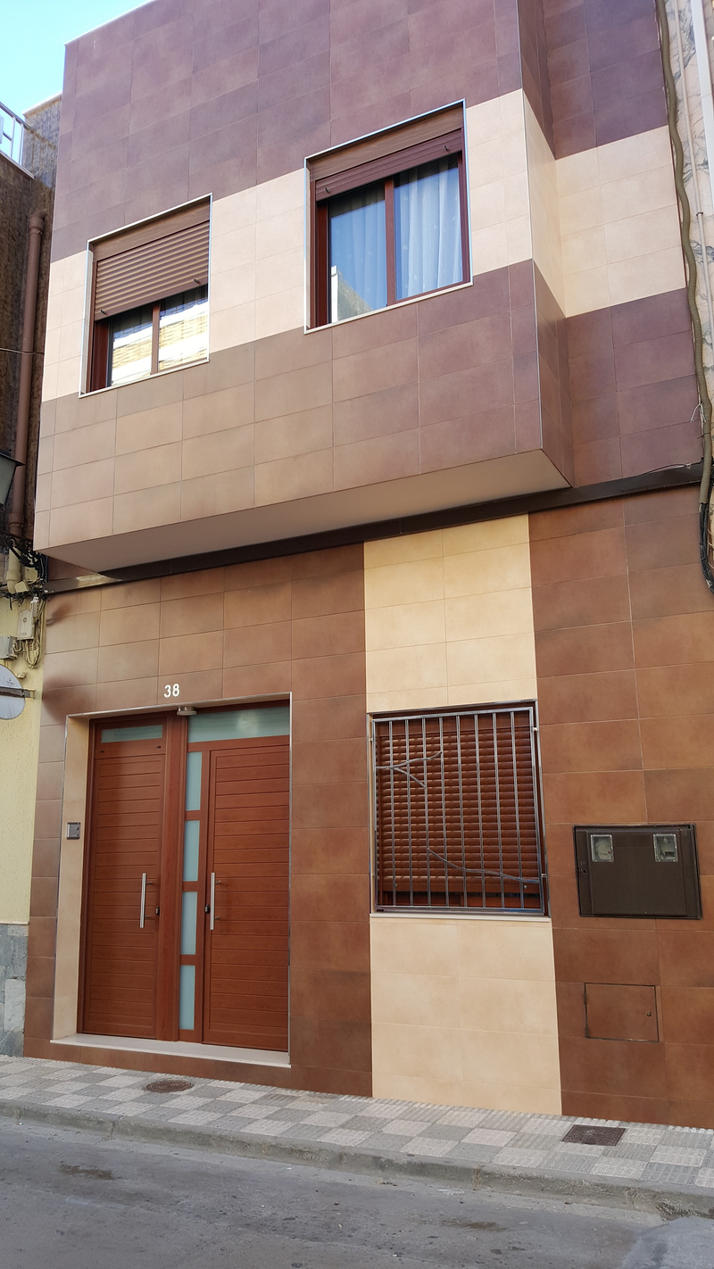 CLAVER Aislamiento + Confort - Ventanas PVC y Aluminio en Valencia 15
