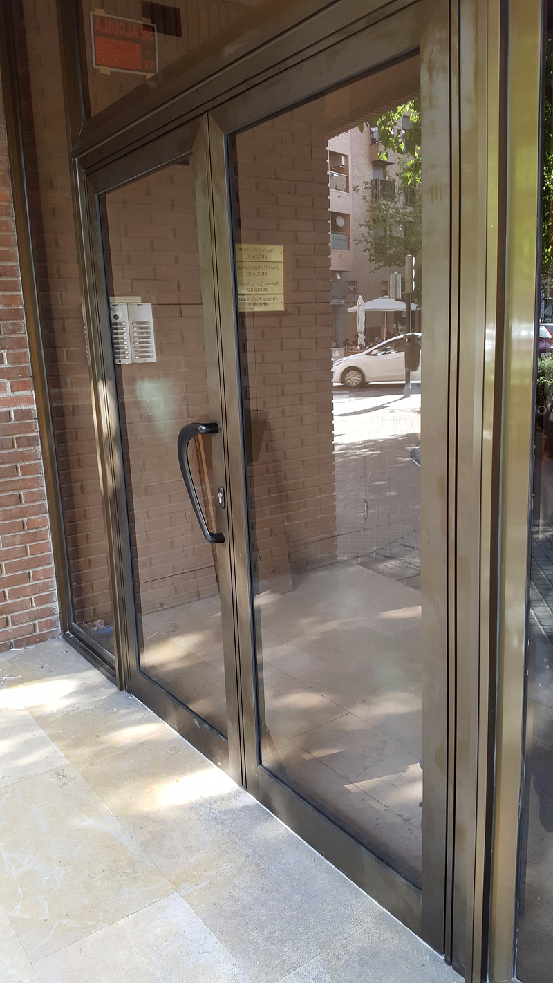 CLAVER Aislamiento + Confort - Ventanas PVC y Aluminio en Valencia 25