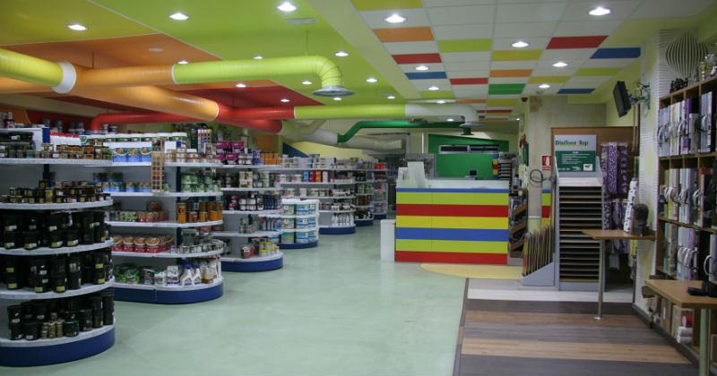 Pinturas y Distribuciones Proinde Cambre