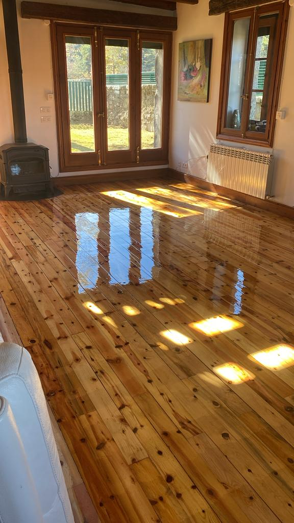 Tarimas y Parquets Javier V&eacute;lez 9