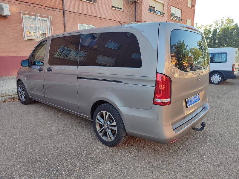 Auto Taxi Eliseo 12