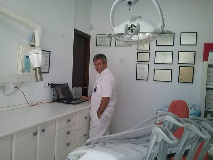 Cl&iacute;nica Dental Oscar Neme 3