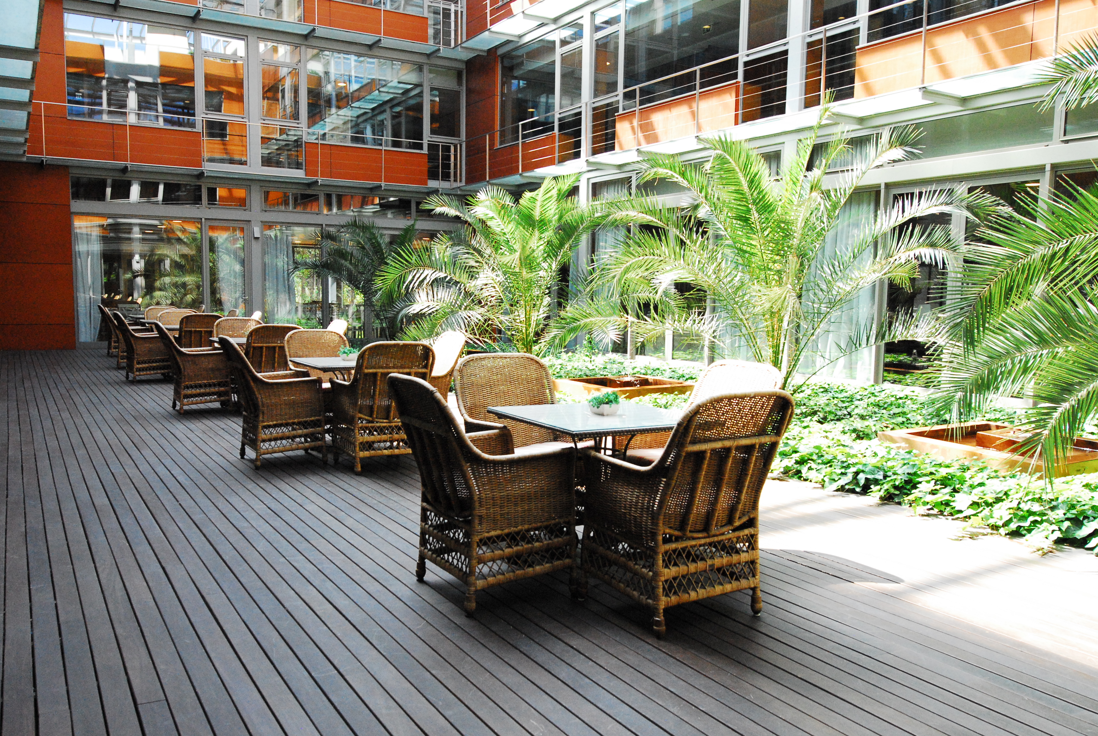 Centro Residencial Sanitas Mirasierra 4