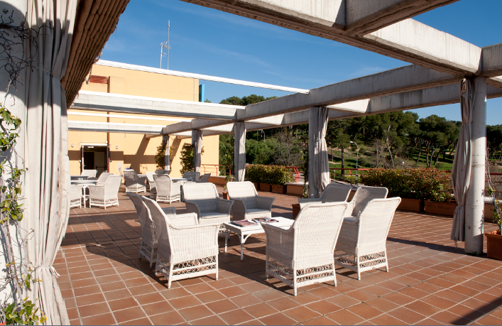 Centro Residencial Sanitas Puerta De Hierro 11