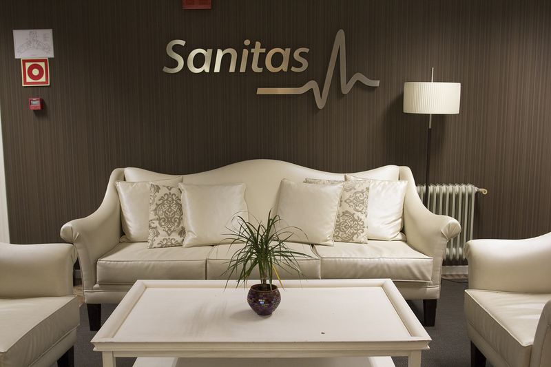 Centro Residencial Sanitas Luz De Estella 8