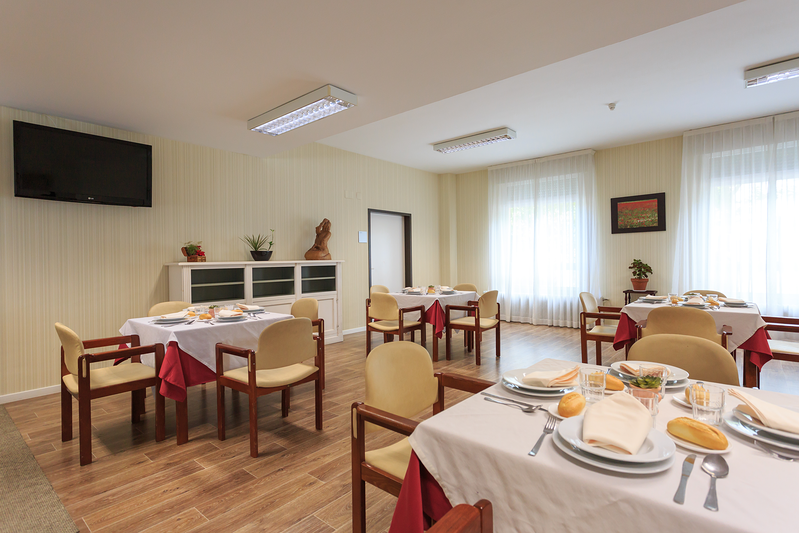 Centro Residencial Sanitas Luz De Estella 2