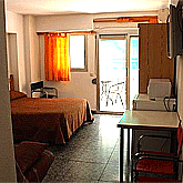 PENSION CASTELLANA HOSTALES PENSION CASTELLANA HOSTALES