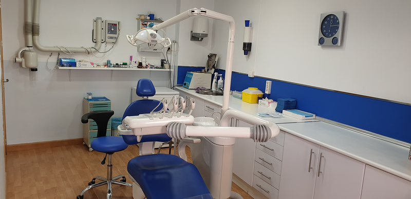 Cl&iacute;nica Dental Polident 3