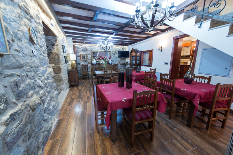 Casas Gallego - Casa Da Bodega 10