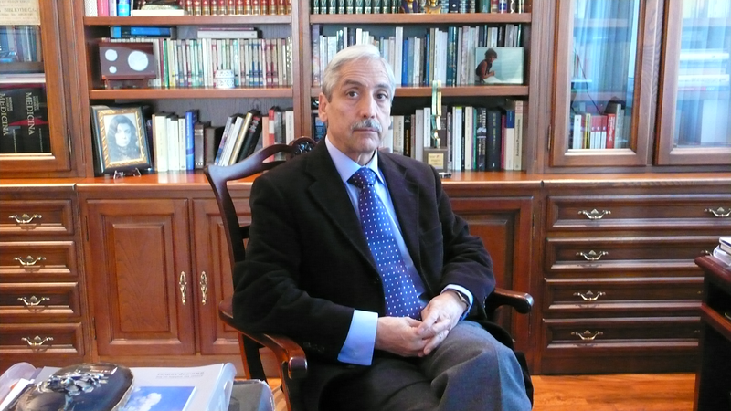 Policlínicas Oviedo MEDICOS ESPECIALISTAS UROLOGIA