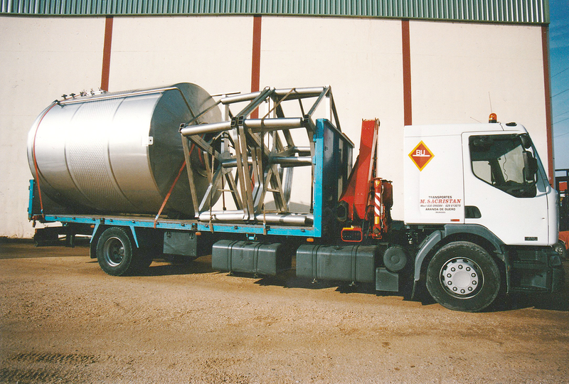 Grúas y Transportes M. Sacristán 4