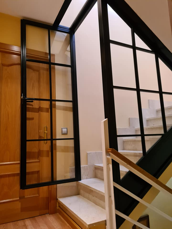 Cerrajer&iacute;a Dugaval 12