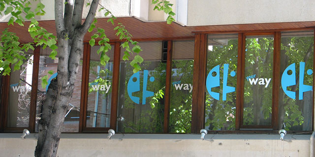 Your Way ACADEMIAS DE IDIOMAS