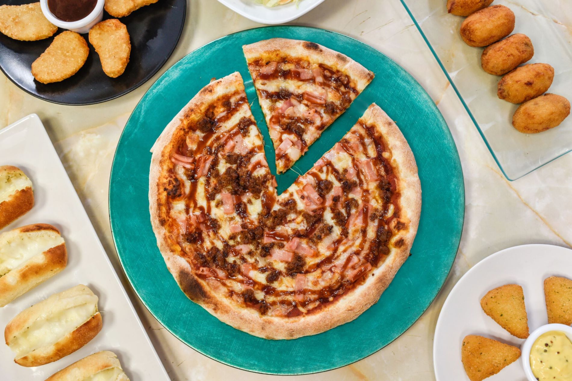 Sapri Pizza Sant Andreu 12