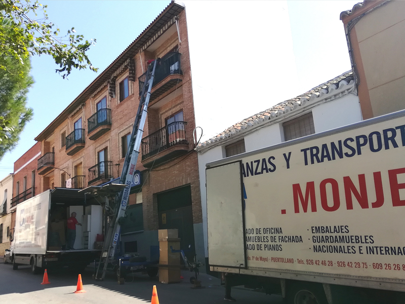 Mudanzas M. Monje Ciudad Real 20