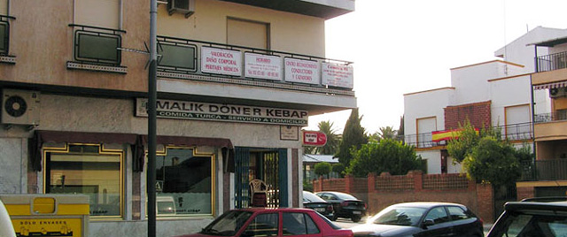 Centros M&eacute;dicos Avenida II 2