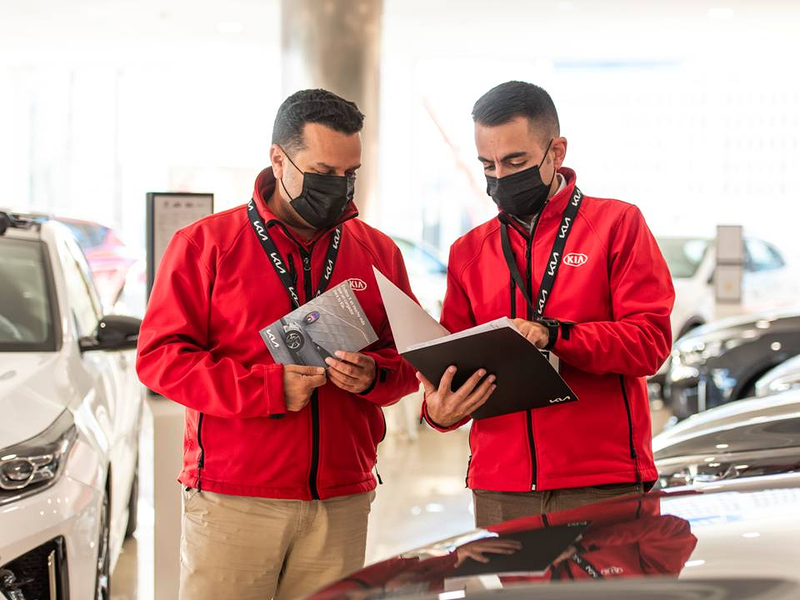 Corgal Automóviles Kia - Exposición Ventas 4
