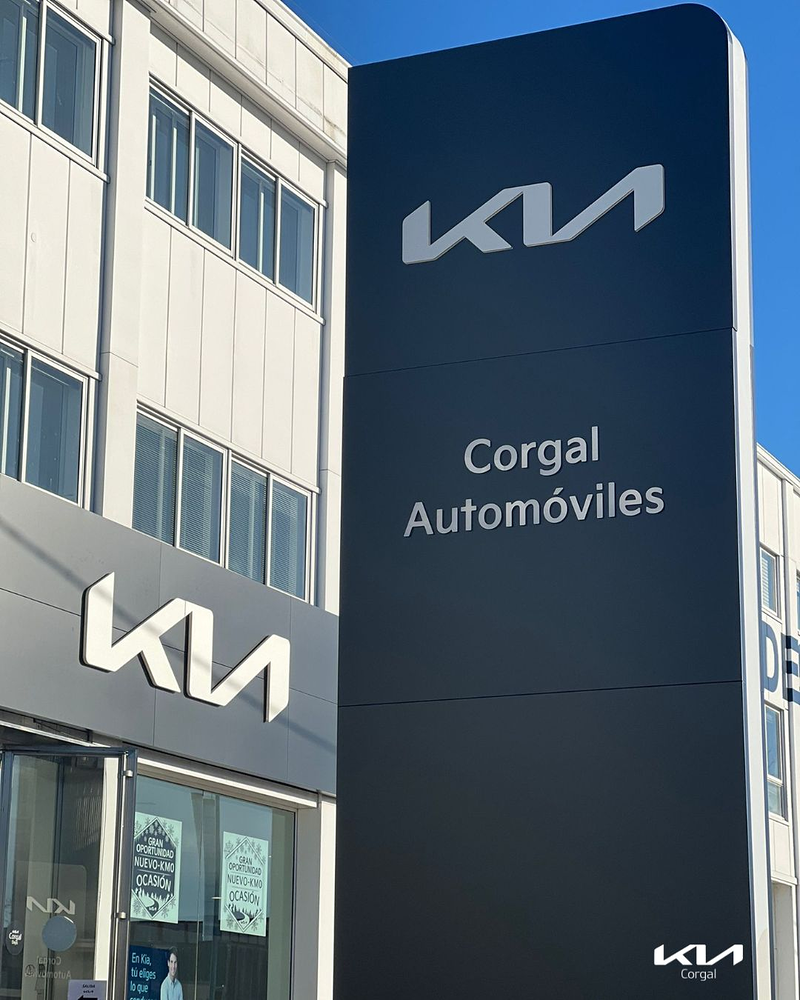 Corgal Automóviles Kia - Exposición Ventas 13