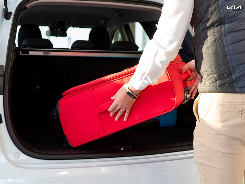 Corgal Automóviles Kia - Exposición Ventas 7