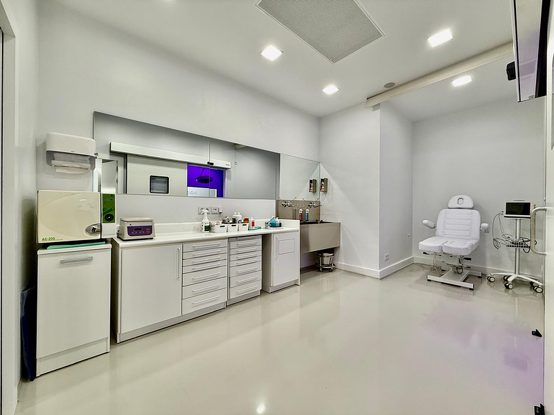 PODOLOG&Iacute;A AVANZADA Dr. Ezquerro 19