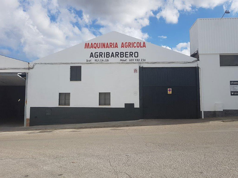 Agribarbero MAQUINARIA PARA AGRICULTURA: FABRICANTES Y MINORISTAS
