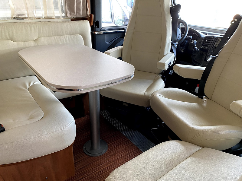 Alquilo Autocaravanas 9