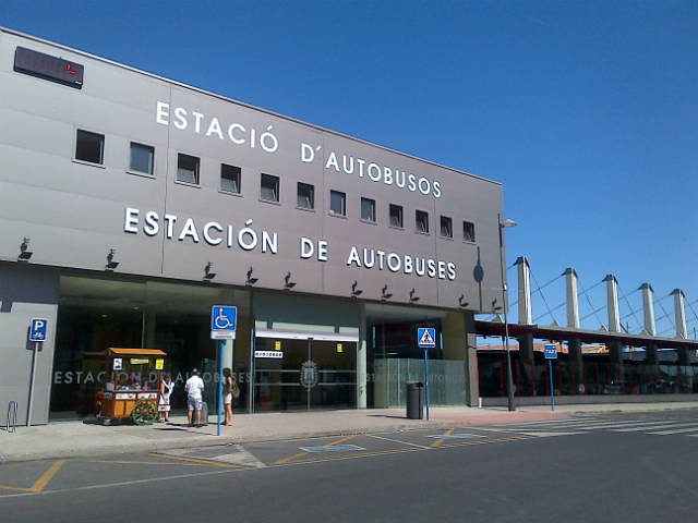 Juan Sebasti&aacute;n Oliva Jim&eacute;nez 18