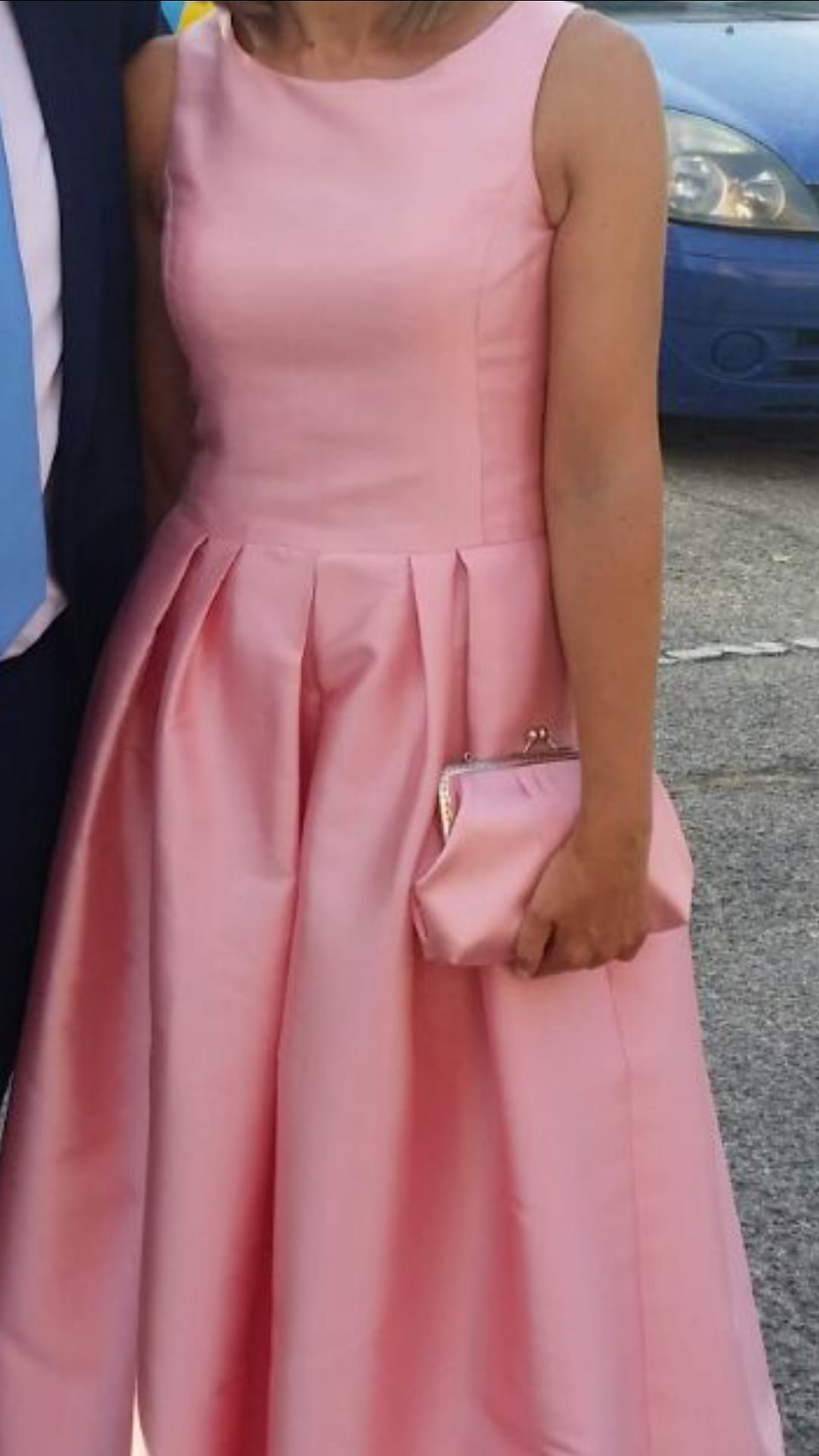 Arreglos Nuria ARREGLOS DE ROPA